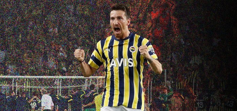 Fenerbahçe'de Mert Hakan Yandaş Dinamo Kiev maçında çılgına döndü! İşte o anlar
